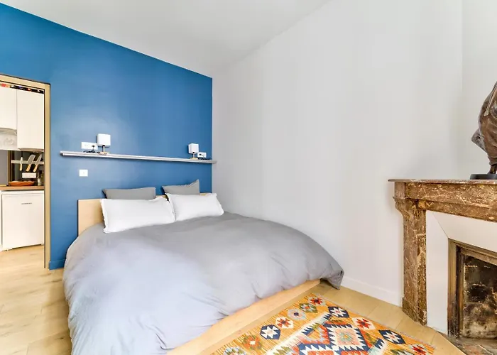 Parisian Charm, Modern & Quiet Apartment Paris